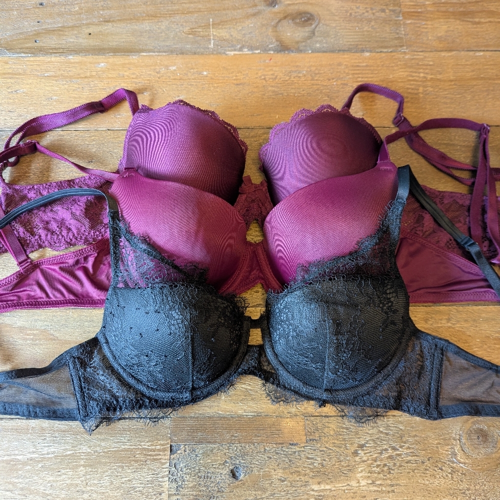 Lof Of 3 Victoria's Secret / Pink Bras 32C Red Black